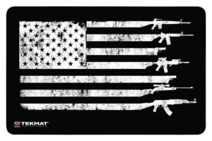 TekMat TEK42GFUSA USA Gun Flag Door Mat Black/White Rubber 25"x42"