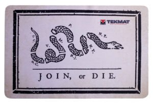 TekMat TEKR17JOIN  Cleaning Mat Black/White Rubber 11"x17" Join or Die Snake
